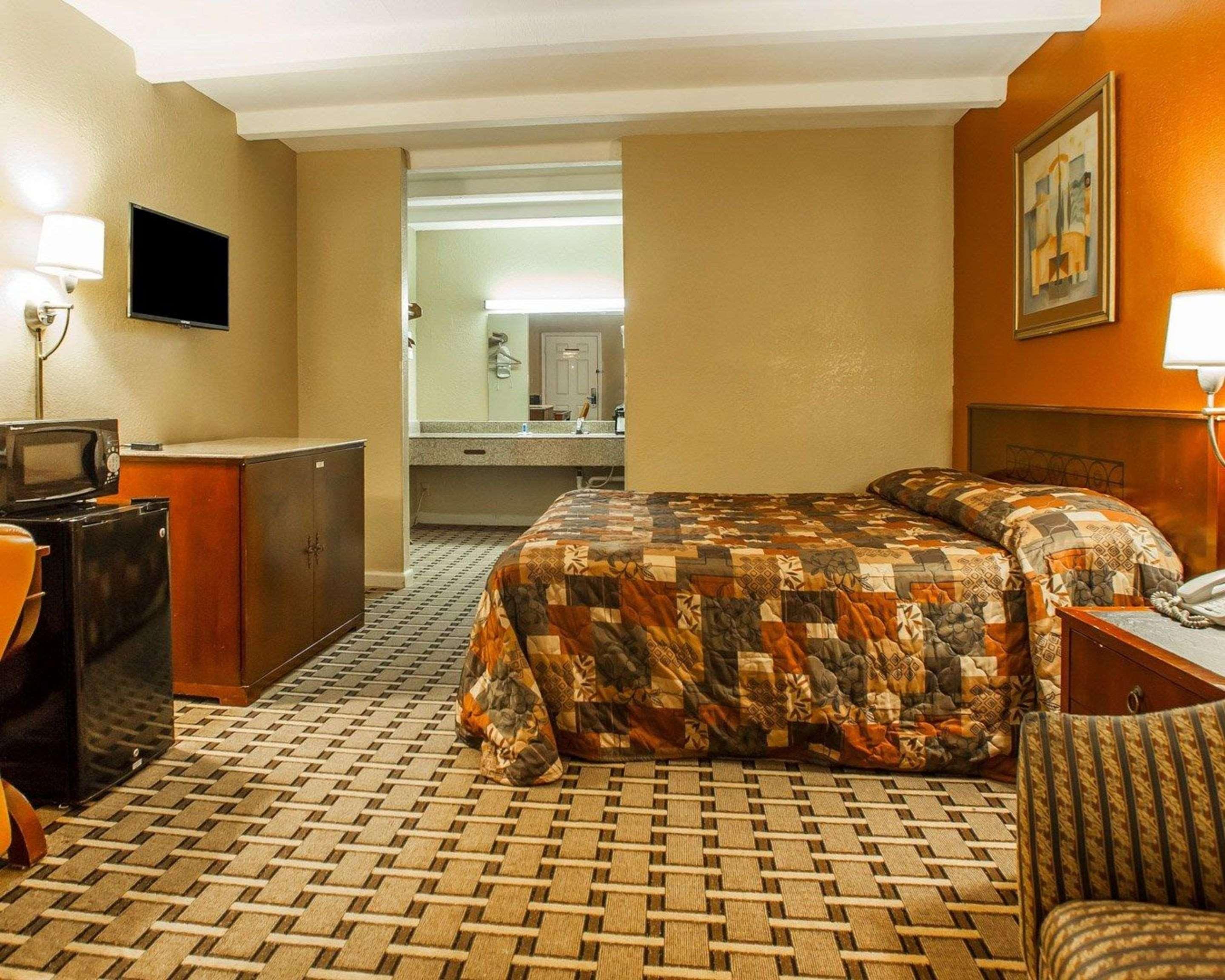 Rodeway Inn Nashville Airport Екстериор снимка