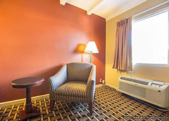 Rodeway Inn Nashville Airport Екстериор снимка